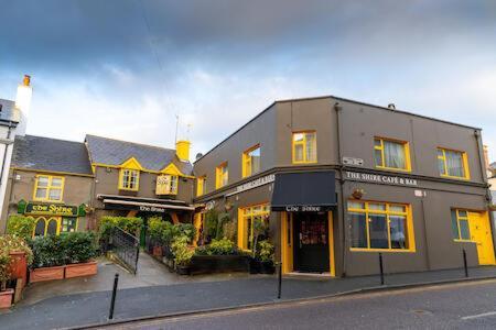 The Shire Accommodation Cill Airne Exteriör bild